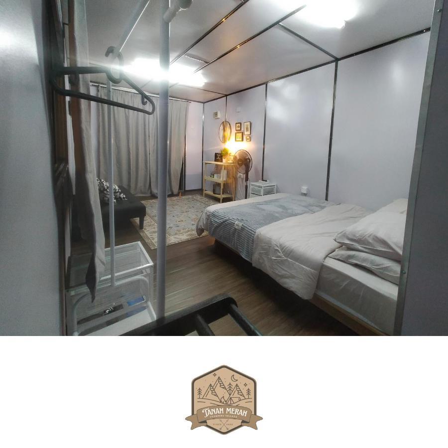 Tanah Merah Glamping Village 쿠알라캉사르 외부 사진