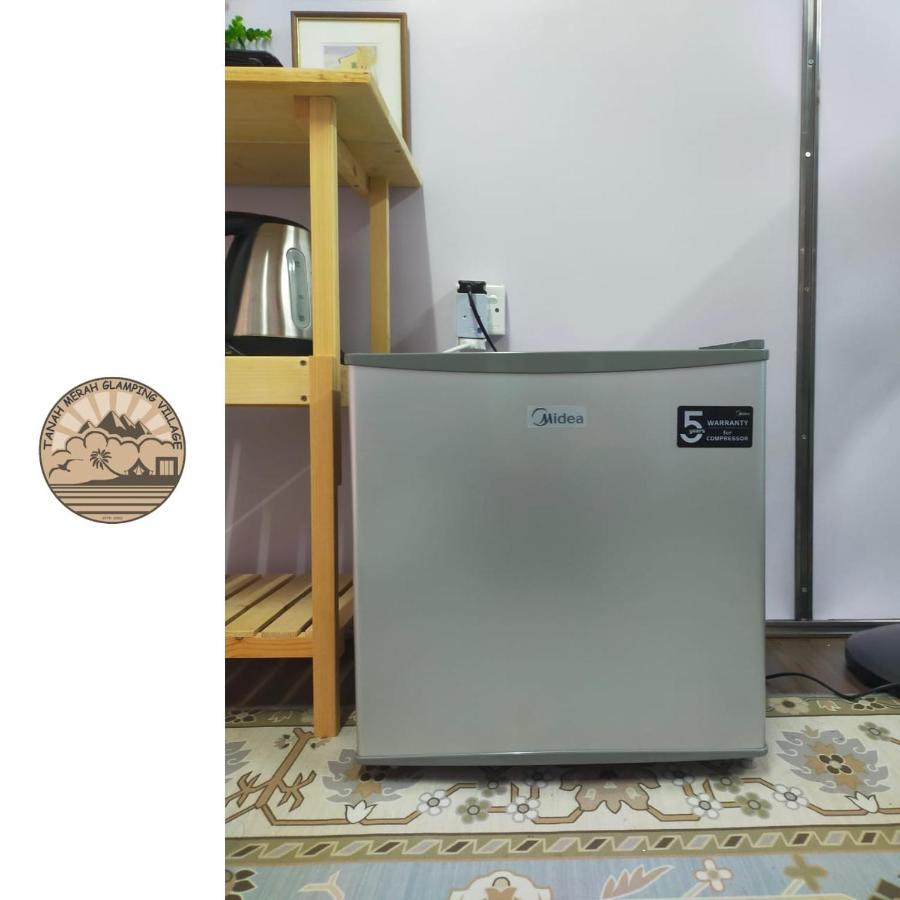 Tanah Merah Glamping Village 쿠알라캉사르 외부 사진